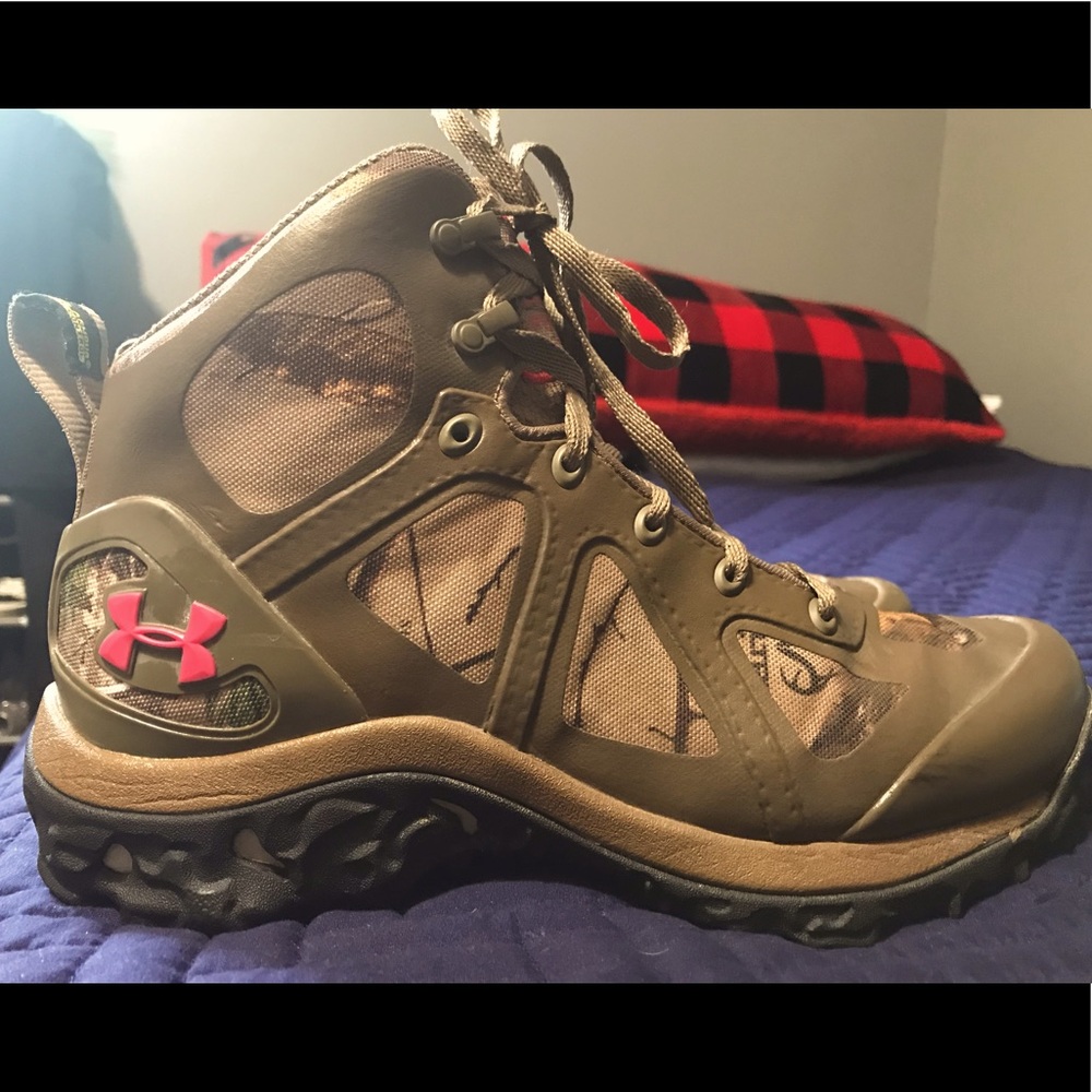Under Armour Women's Olive Green Tactical Combat Boots with Pink Logo